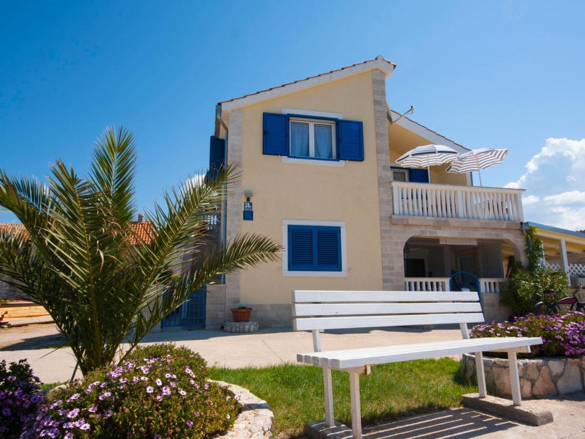 Apartments Grivicic Krapanj Bagian luar foto