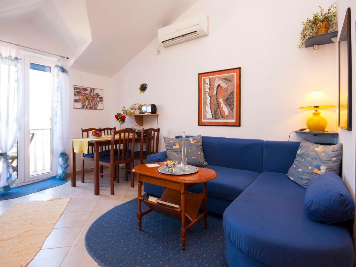 Apartments Grivicic Krapanj Bagian luar foto